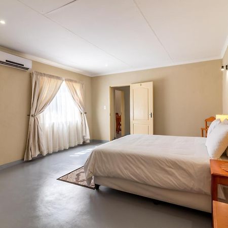 Sabie Retreats Guest House Ngoại thất bức ảnh